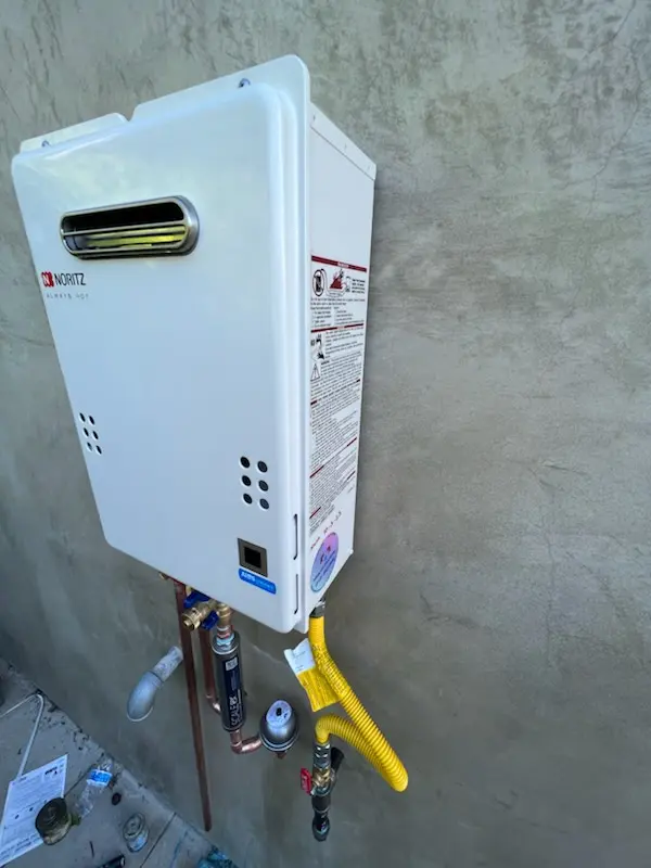 Tankless water heater installation for Hickory Haven homes